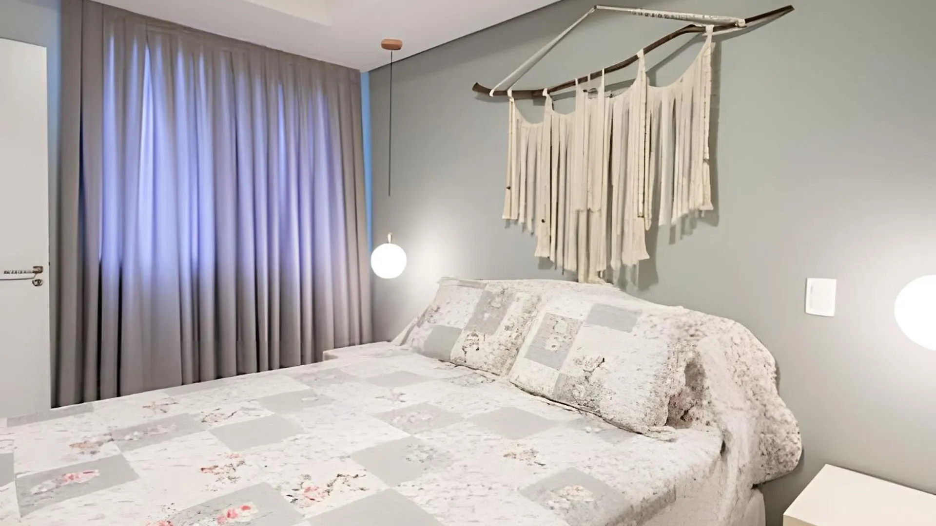 Apartamentos Em Bal Picarras 150 M Da Praia Com Sacada Wi Fi, Piscina, Portaria 24H, Playground E Vaga De Garagem 0*,  ブラジル