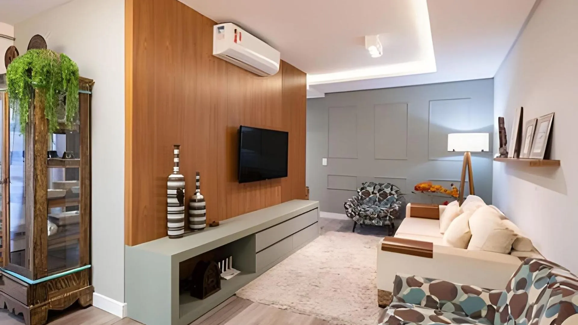 Apartamentos Em Bal Picarras 150 M Da Praia Com Sacada Wi Fi, Piscina, Portaria 24H, Playground E Vaga De Garagem 別荘
